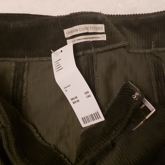 Urban Outfitters Belted Skirt - Picture 2 of 3